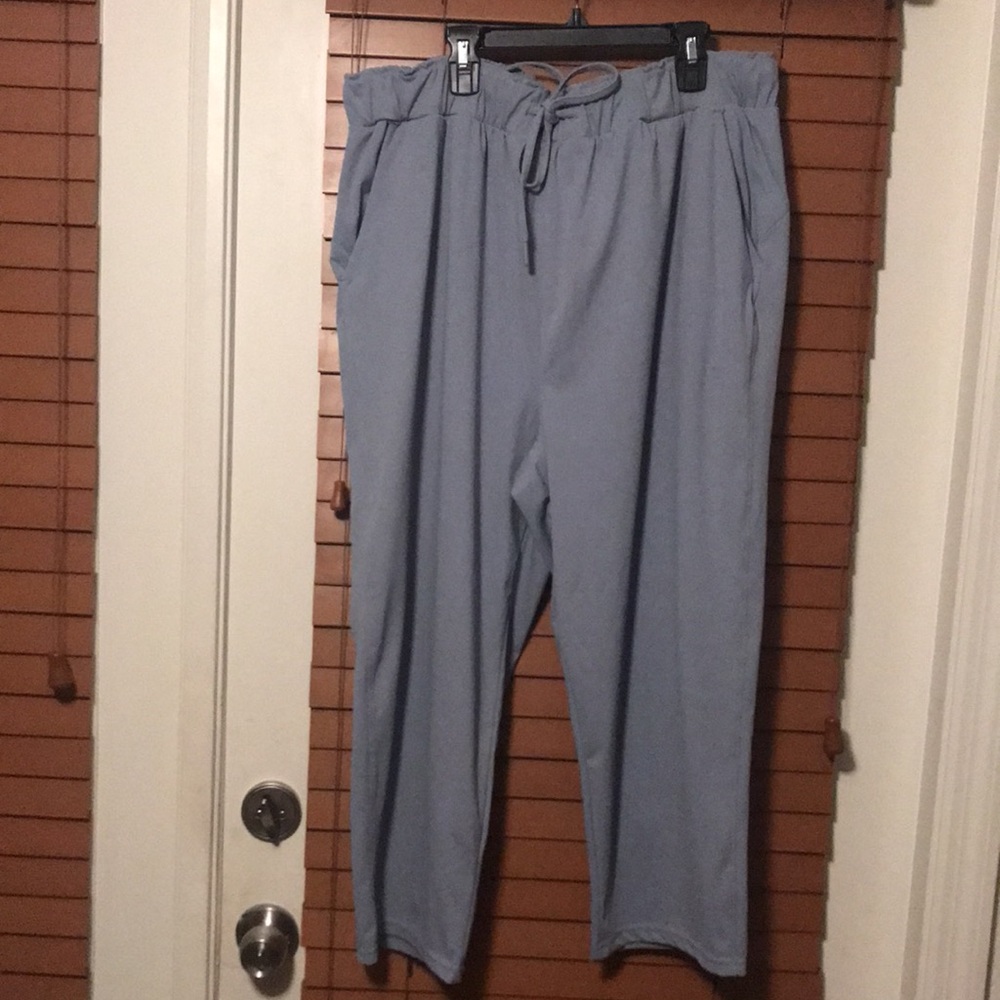 32 Degrees Capri Pants Bundle - image 6